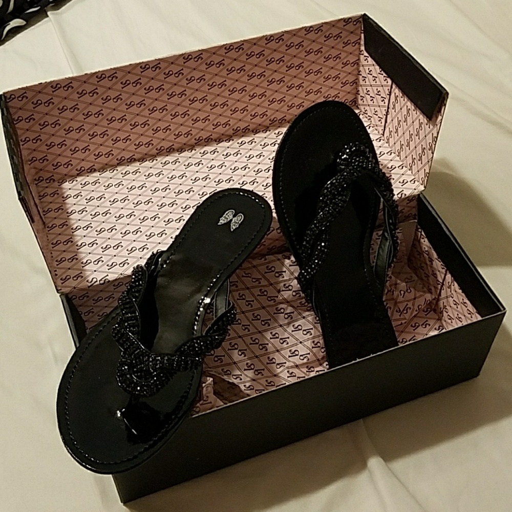 Victoria's Secret sandals